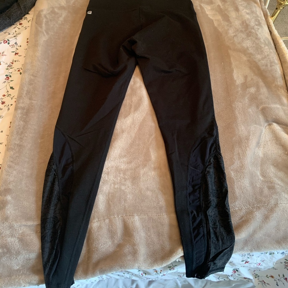 Fabletics leggings with lace design at bottom!